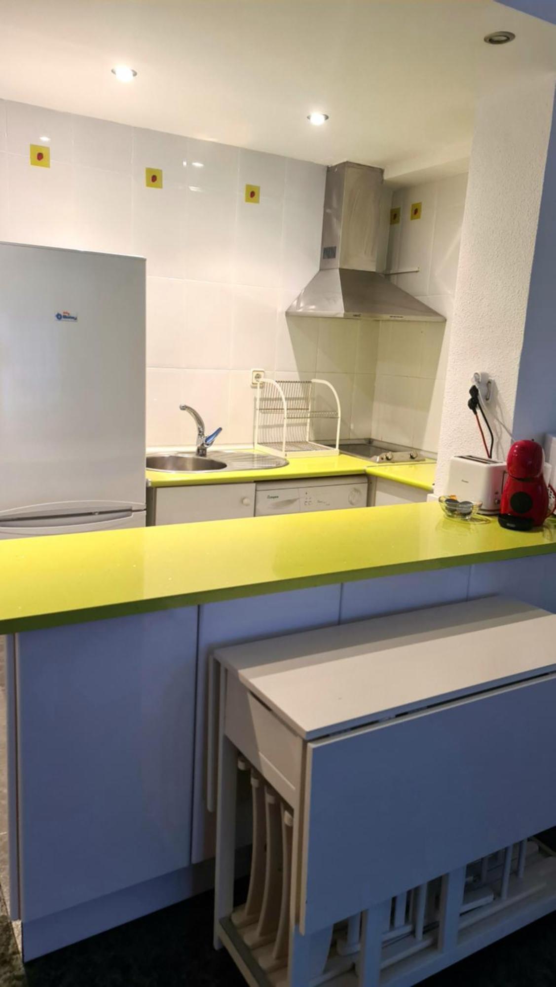 Apartamento Loft Primera Linea De Playa, Vistas Altas Mar Y Castillo Peñíscola Kültér fotó